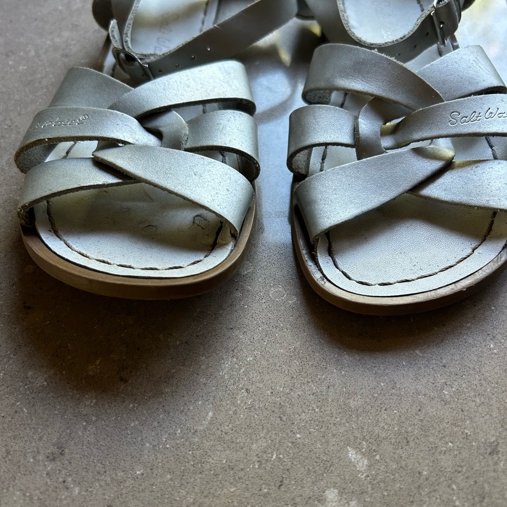 Saltwater Sandals - Picture 3 of 3